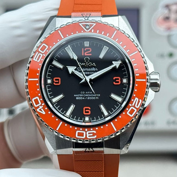 (VS+製 スーパーコピー時計)オメガ シーマスター プラネットオーシャン 600M 217.32.42.21.01.004 